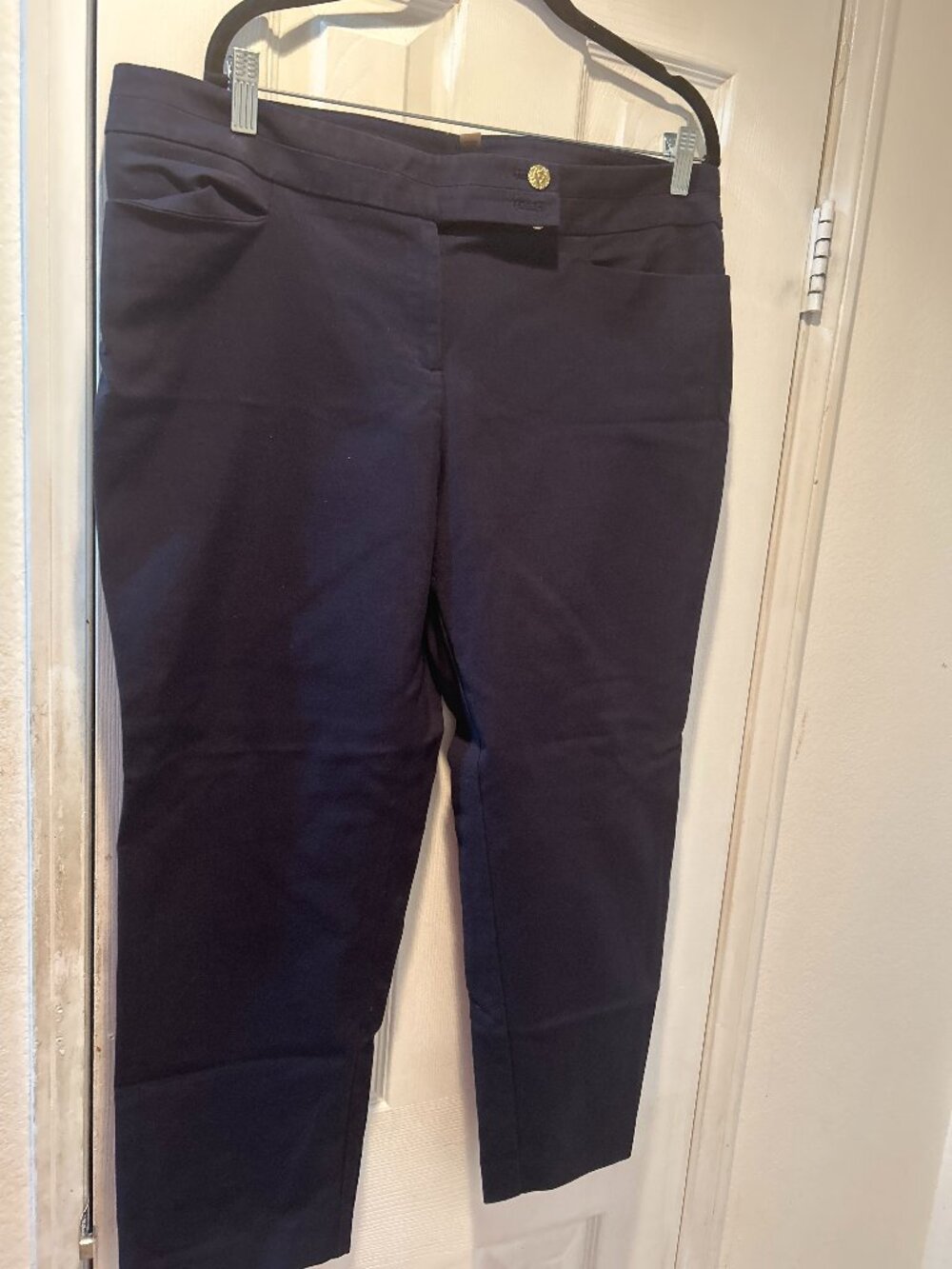 Anne Klein Women's black dress pants Size 16P Petite straight leg